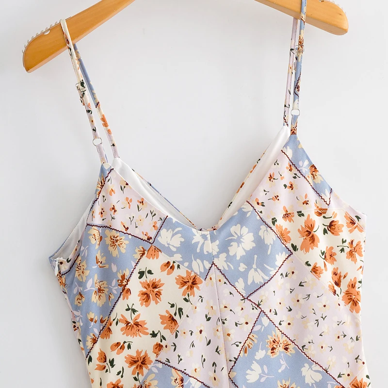 Women's Strap Bow Tie Sweet Dress Za Fashion 2021 Floral Print Vintage Sleeveless Dress Female V Neck Summer Dress Sexy Vestidos
Women's Strap Bow Tie Sweet Dress Za Fashion 2021 Floral Print Vintage Sleeveless Dress Female V Neck Summer Dress Sexy Vestidos