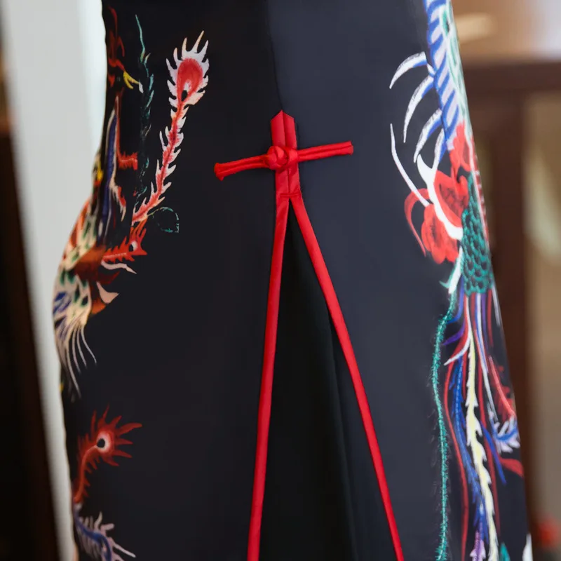 Traditional Women Long Satin Pleated Chinese Dresses Exquisite Floral Banquet Cheongsam Skirt S-XXL Vintage Qipao Large Size
Traditional Women Long Satin Pleated Chinese Dresses Exquisite Floral Banquet Cheongsam Skirt S-XXL Vintage Qipao Large Size