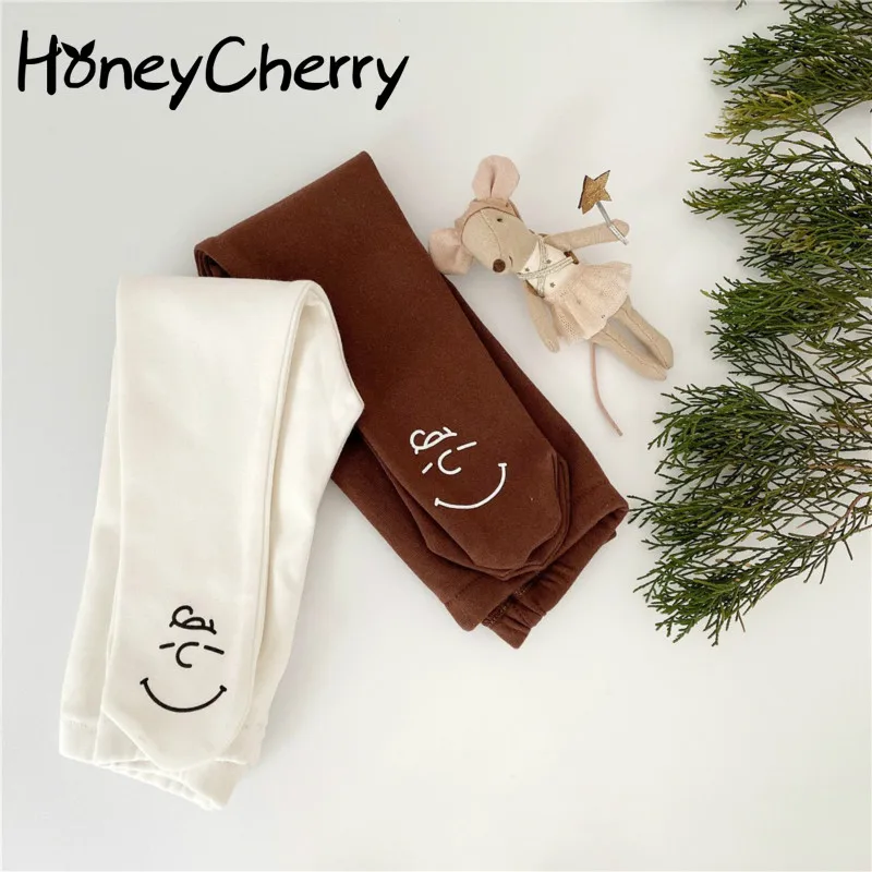 Autumn and winter baby boys and girls cute cartoon print leggings toddler girl leggings toddler girl fall clothes
Autumn and winter baby boys and girls cute cartoon print leggings toddler girl leggings toddler girl fall clothes
