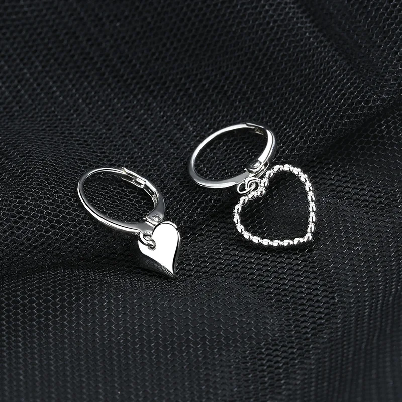 925 Sterling Silver Asymmetry Heart Charm Studs Earrings For Women Party Jewelry Accessories
925 Sterling Silver Asymmetry Heart Charm Studs Earrings For Women Party Jewelry Accessories