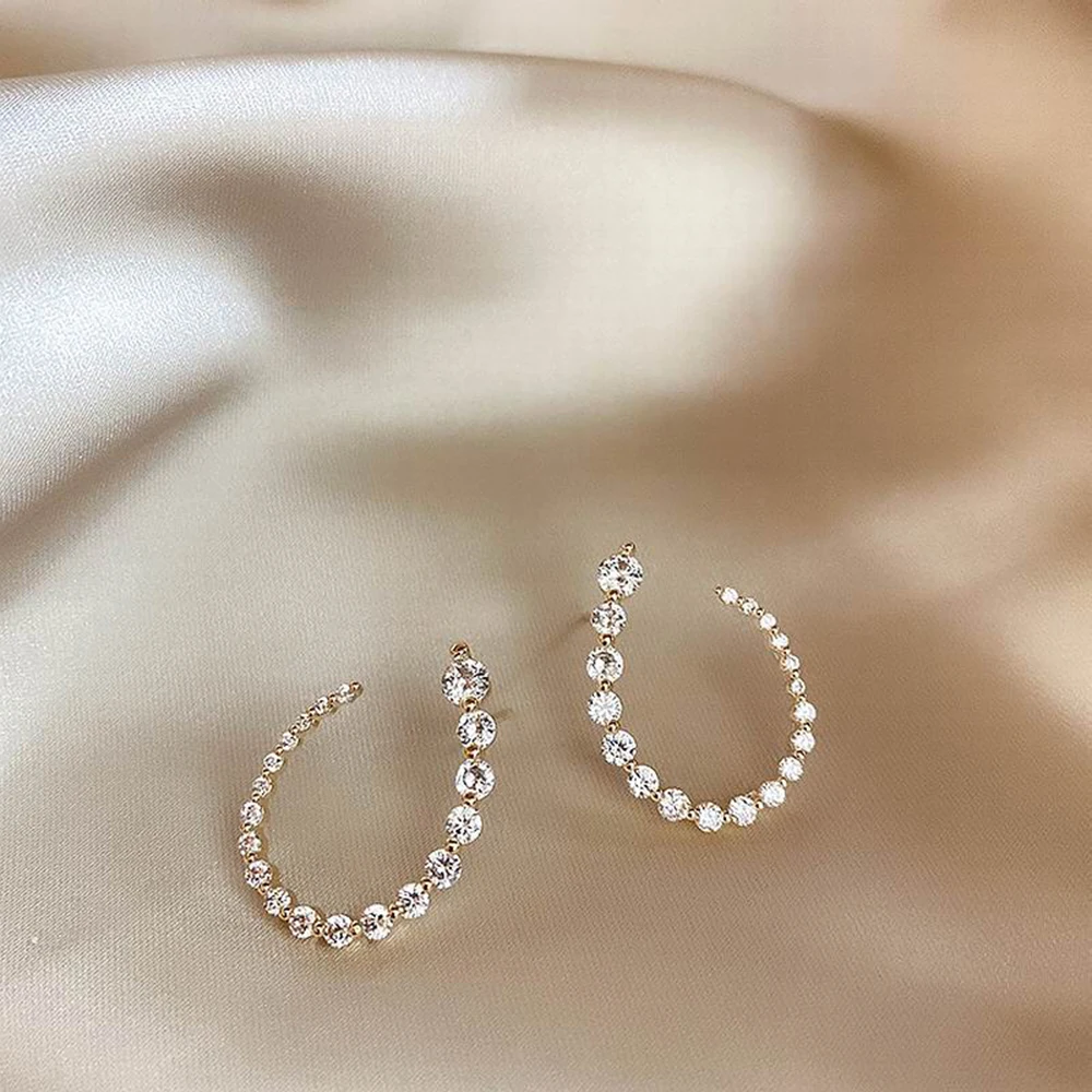 2022 NEW Exquisite U-Shaped Zircon Earrings With Top Design Earrings For Women Party Jewelry Accessories Gifts
2022 NEW Exquisite U-Shaped Zircon Earrings With Top Design Earrings For Women Party Jewelry Accessories Gifts