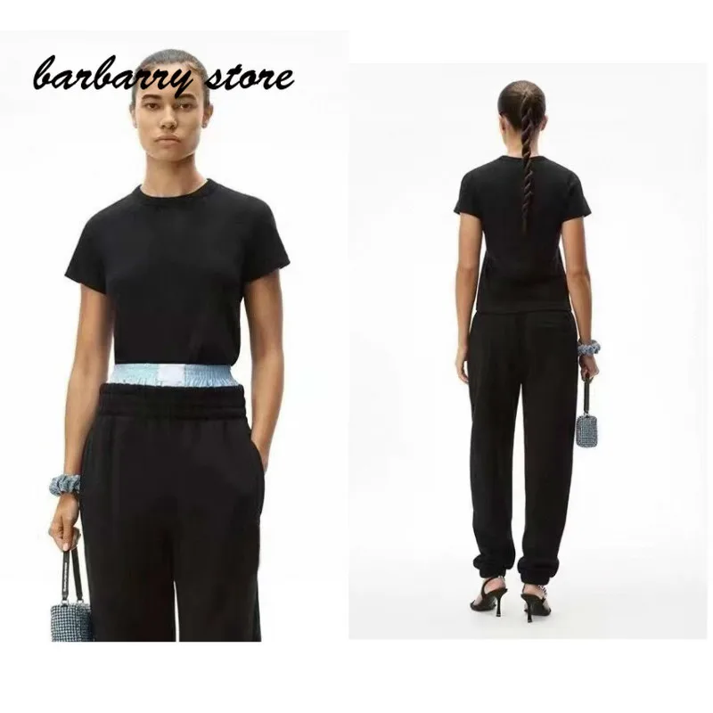 2021 luxury brand splicing women's suit versatile loose round neck short sleeve + high waist leisure pants sports two piece set
2021 luxury brand splicing women's suit versatile loose round neck short sleeve + high waist leisure pants sports two piece set