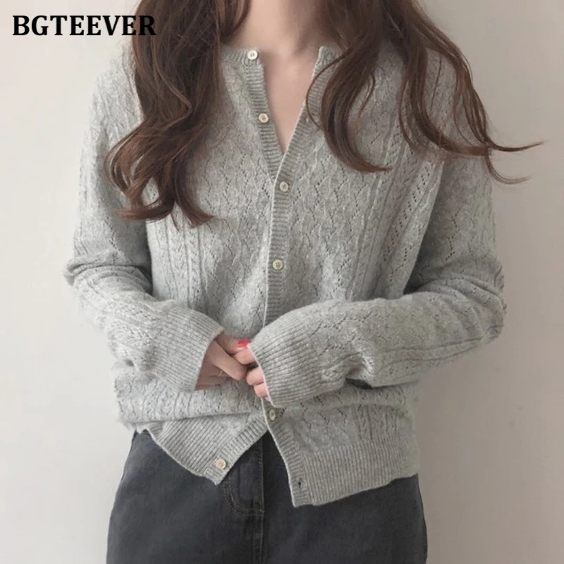 BGTEEVER Women Cardigans Sweater V neck Solid Loose Knitwear Single Breasted Casual Knit Cardigan Outwear Winter Jacket Coat 202
BGTEEVER Women Cardigans Sweater V neck Solid Loose Knitwear Single Breasted Casual Knit Cardigan Outwear Winter Jacket Coat 202