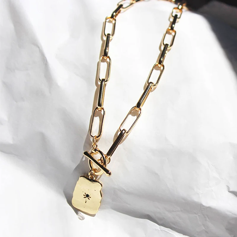 GSOLD Hot Crystal Eight-Pointed Star Necklace Toggle Clasp Square Coin Pendant Minimalist Collar Women Vintage Fashionable 20
GSOLD Hot Crystal Eight-Pointed Star Necklace Toggle Clasp Square Coin Pendant Minimalist Collar Women Vintage Fashionable 20