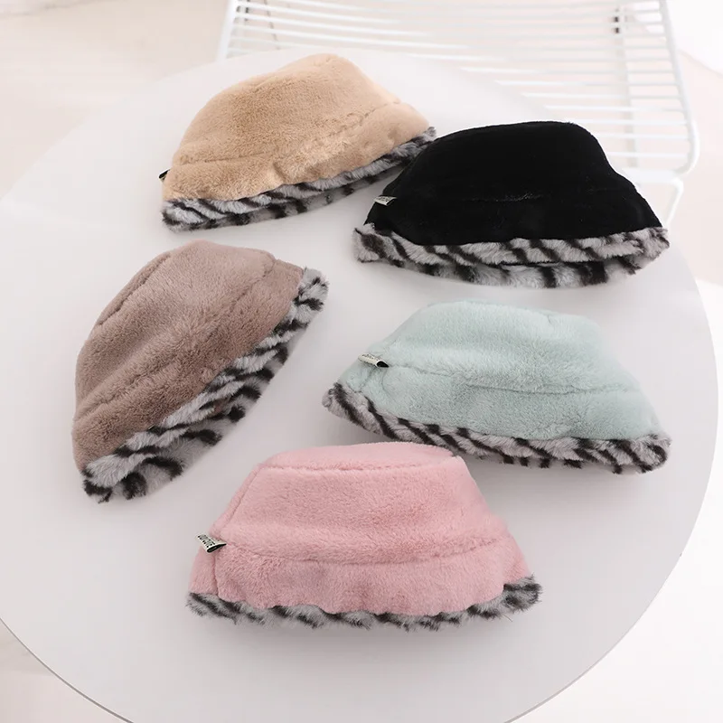 Autumn Winter Children's Hats Boys Girls Keep Warm Plush Dome Wide Eaves Hat 4 Colors
Autumn Winter Children's Hats Boys Girls Keep Warm Plush Dome Wide Eaves Hat 4 Colors