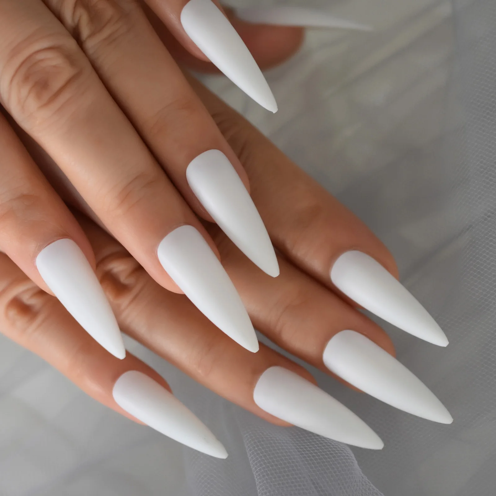 White Medium Nail Stiletto Nails Finger Nails Sharp Supplies Slim Fake Fingernail For Women DIY Nail Art DIY Able Matte Pure Tip
White Medium Nail Stiletto Nails Finger Nails Sharp Supplies Slim Fake Fingernail For Women DIY Nail Art DIY Able Matte Pure Tip