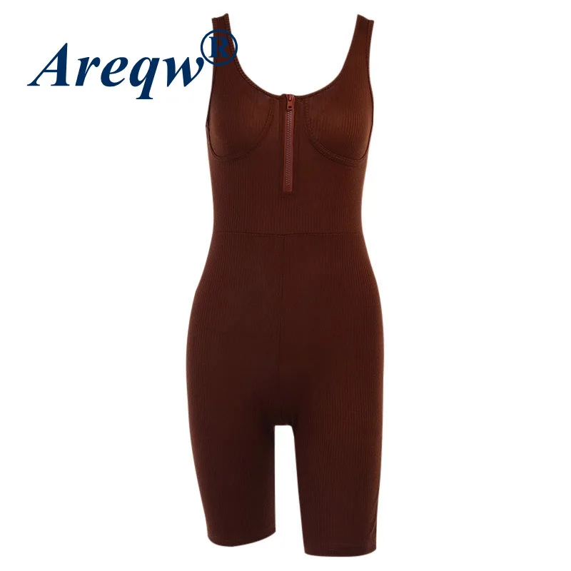 2021 Spring and Summer New Fashion Casual One-piece Trousers Ribbed Chest Vest Jumper Shorts Women
2021 Spring and Summer New Fashion Casual One-piece Trousers Ribbed Chest Vest Jumper Shorts Women