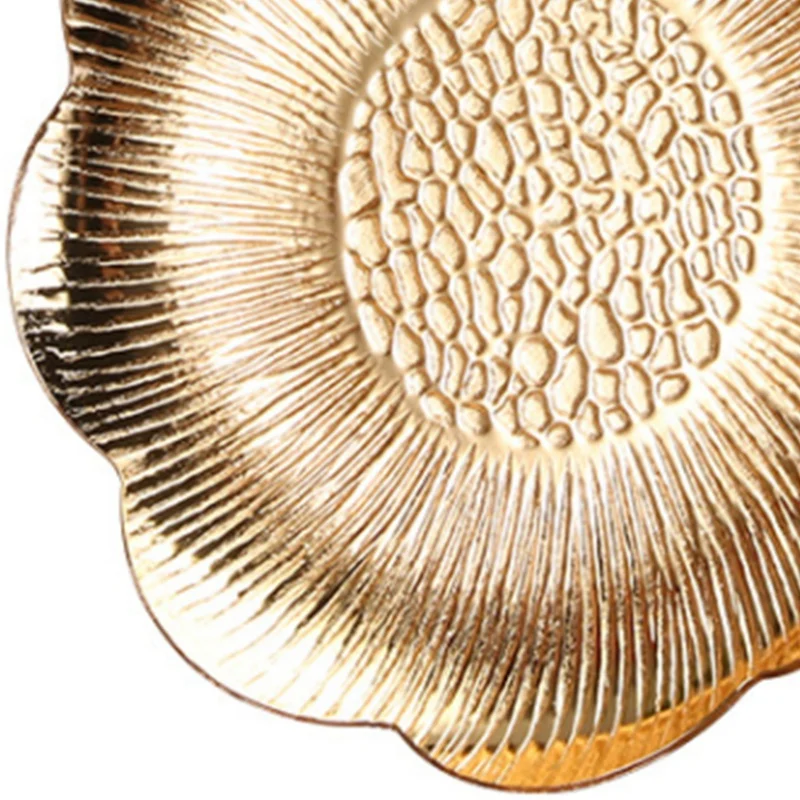 Classical Golden Cocktail Metal Coaster Continental Vintage Zinc Alloy Silver Plated Gold Plated Mat Placemat, 6PCS
Classical Golden Cocktail Metal Coaster Continental Vintage Zinc Alloy Silver Plated Gold Plated Mat Placemat, 6PCS