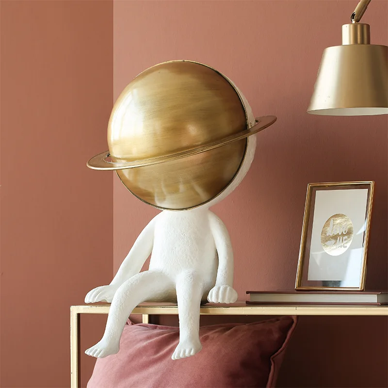 Luxury Bedroom Nordic Table Lamp Cute Reading Bedside Table Lamp Modern Resin Design Lampka Nocna Coffee Table Decor BK50ZM
Luxury Bedroom Nordic Table Lamp Cute Reading Bedside Table Lamp Modern Resin Design Lampka Nocna Coffee Table Decor BK50ZM