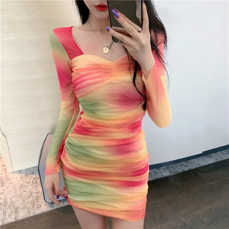 Spring 2021 new printed waist slimming Gradient bottoming dress fashion temperament long sleeve short dresses women's clothing
Spring 2021 new printed waist slimming Gradient bottoming dress fashion temperament long sleeve short dresses women's clothing