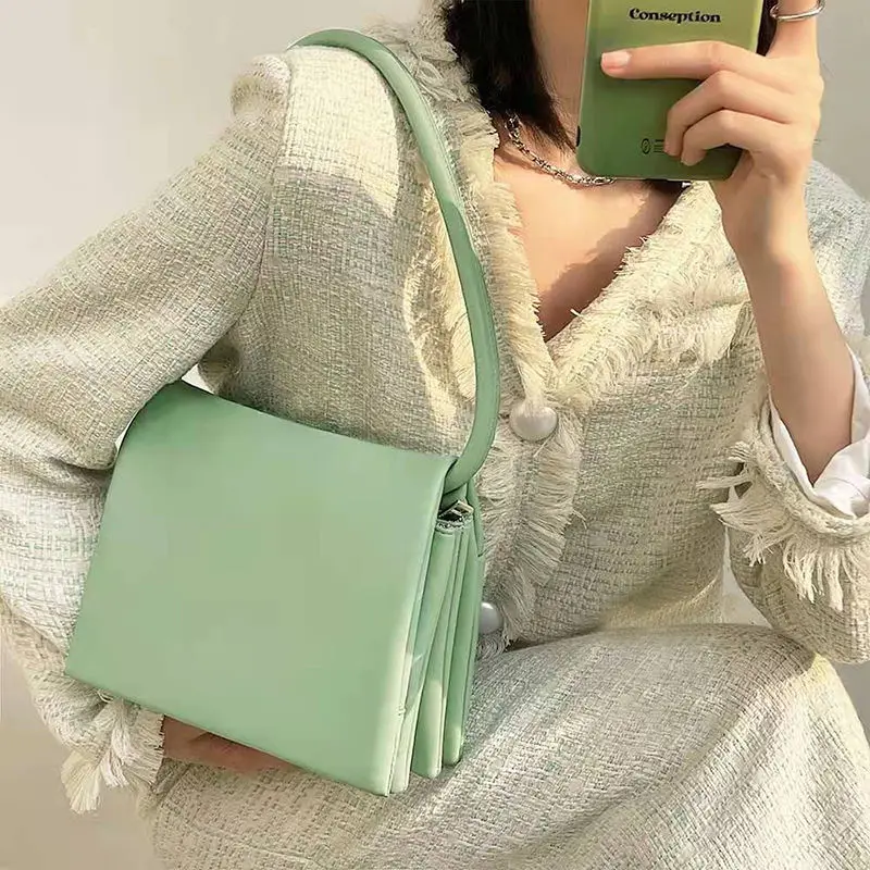 Soft PU Leather Armpit Bag Women 2021 New Fashion Daily Totes Three-layer Large Capacity Shoulder Bag Lady Luxury Handbags
Soft PU Leather Armpit Bag Women 2021 New Fashion Daily Totes Three-layer Large Capacity Shoulder Bag Lady Luxury Handbags