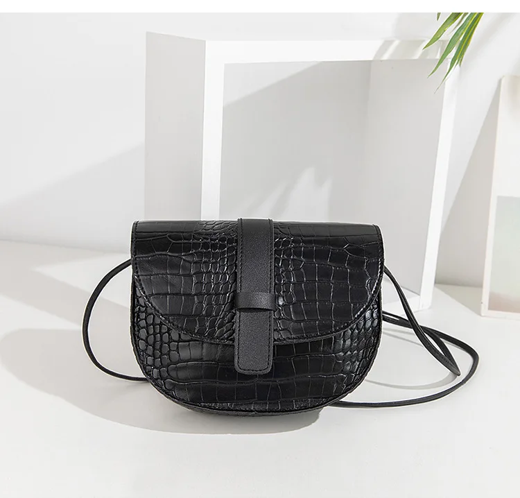 New net red simple small square bag single shoulder bag chain messenger bag hand bag female h05
New net red simple small square bag single shoulder bag chain messenger bag hand bag female h05