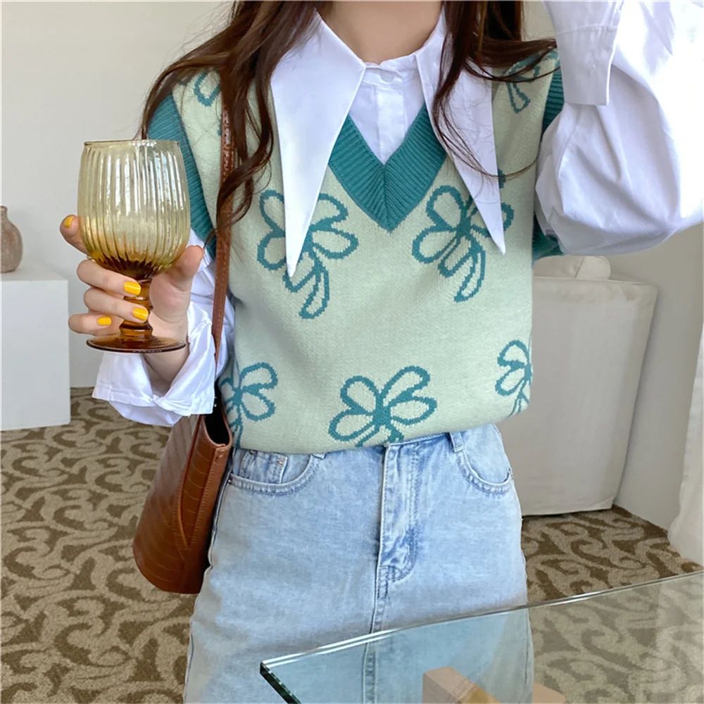 2021 Women Retro Floral Suits Loose Chic Sweet OL White Shirts Jumper Sweaters Pullovers Vest Autumn Two Pieces Sets
2021 Women Retro Floral Suits Loose Chic Sweet OL White Shirts Jumper Sweaters Pullovers Vest Autumn Two Pieces Sets