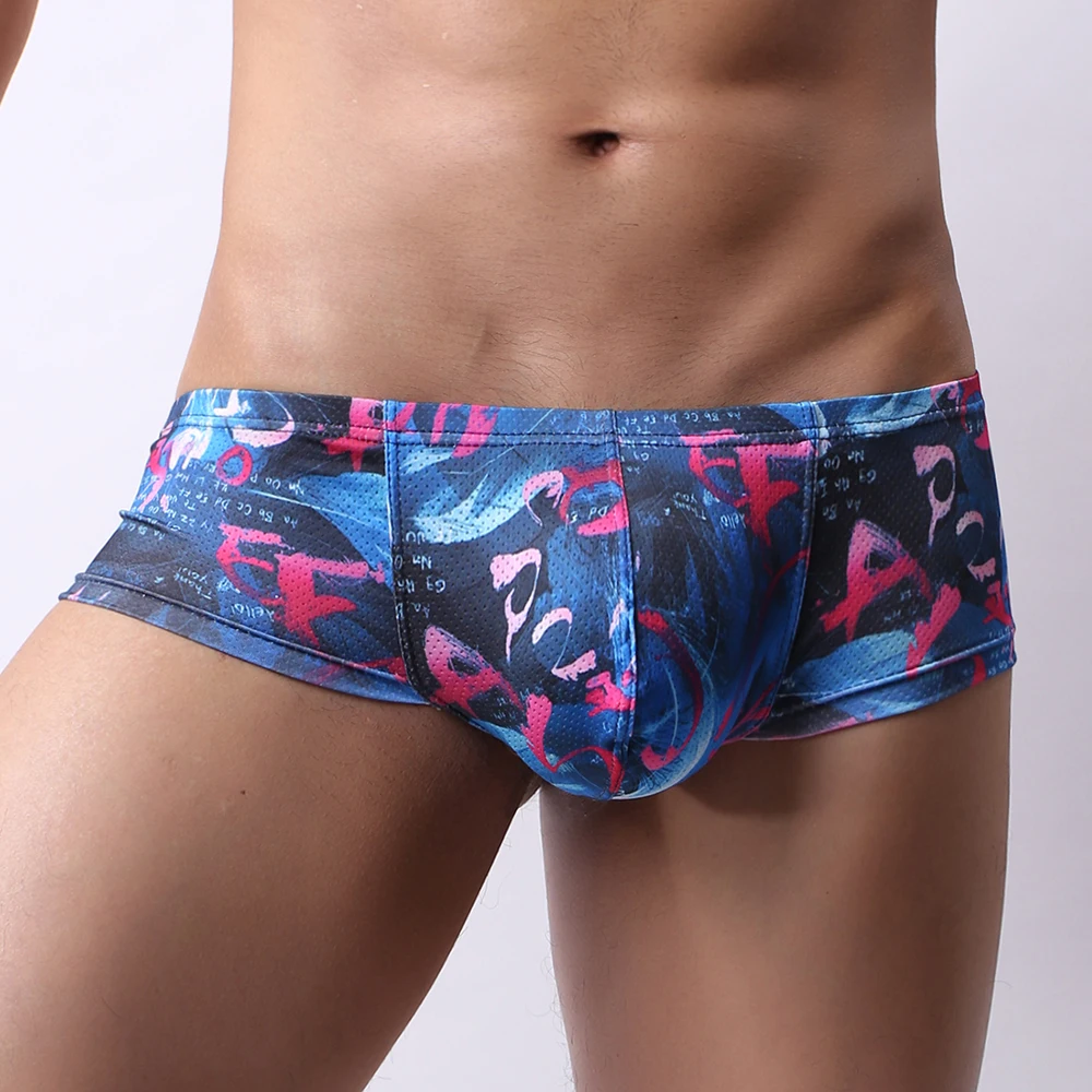 New Men's Sexy Lingerie Low Rise Underwear Briefs Breathable Bikini Underpants Male Beach Swimming Printed Pantie
New Men's Sexy Lingerie Low Rise Underwear Briefs Breathable Bikini Underpants Male Beach Swimming Printed Pantie