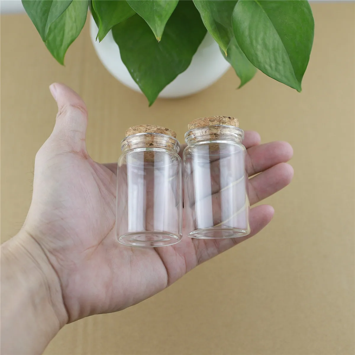 

12 pieces 37*60mm 40ml Small Glass Bottle Stopper Storage Jar Spice Bottle Containers tiny jars Vials Cork Bottle