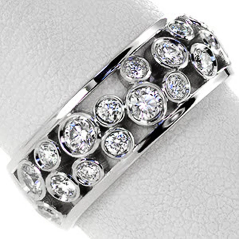 Huitan Novel Design Hollow Out Band Women Finger Rings Dazzling Crystal CZ Bridal Marriage Ceremony Party Ring Fashion Jewelry
Huitan Novel Design Hollow Out Band Women Finger Rings Dazzling Crystal CZ Bridal Marriage Ceremony Party Ring Fashion Jewelry