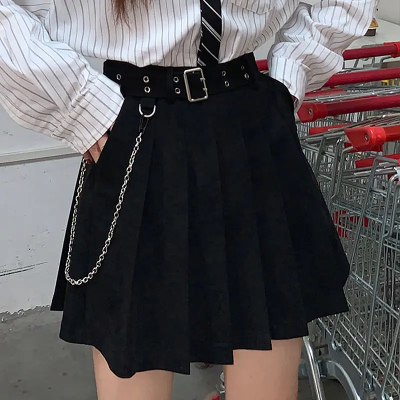 HOUZHOU Harajuku Pleated Skirt Women Gothic Black High Waisted Chain A-line Mini Skirts Autumn Korean Fashion Punk Streetwear
HOUZHOU Harajuku Pleated Skirt Women Gothic Black High Waisted Chain A-line Mini Skirts Autumn Korean Fashion Punk Streetwear
