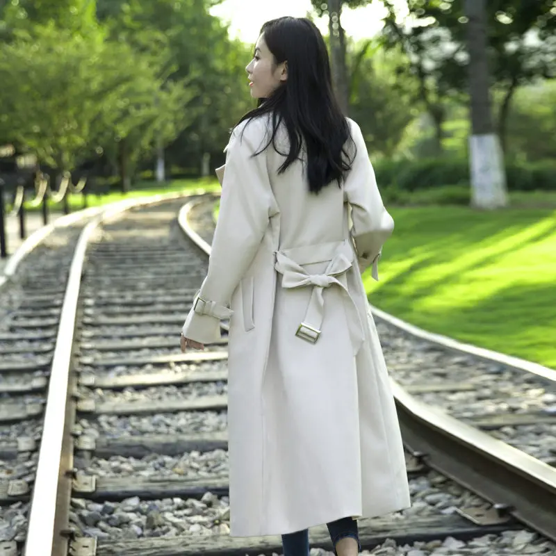 Design Trench Coats Women Double Breasted Long 2019 Spring Autumn New Female Solid Color Belt Ladies Coats Outwear Jaqueta f1896
Design Trench Coats Women Double Breasted Long 2019 Spring Autumn New Female Solid Color Belt Ladies Coats Outwear Jaqueta f1896