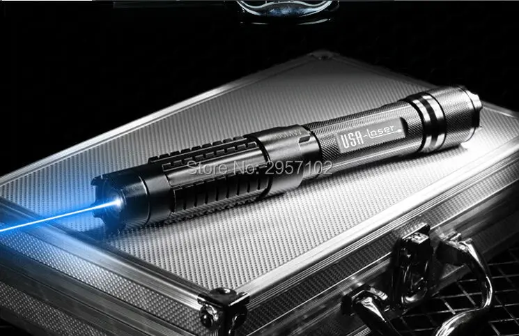High Power military Blue Laser Pointer 100w 1000000m 450nm Flashlight Light Burning match candle lit cigarette wicked Hunting
High Power military Blue Laser Pointer 100w 1000000m 450nm Flashlight Light Burning match candle lit cigarette wicked Hunting