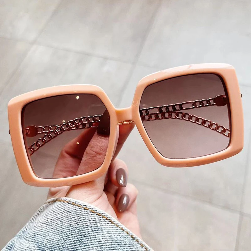 Vintage Alloy Chain Square Sunglasses For Women New Fashion Brand Oversized Gradient Beige Pink Sun Glasses Female Uv400 Shades
Vintage Alloy Chain Square Sunglasses For Women New Fashion Brand Oversized Gradient Beige Pink Sun Glasses Female Uv400 Shades