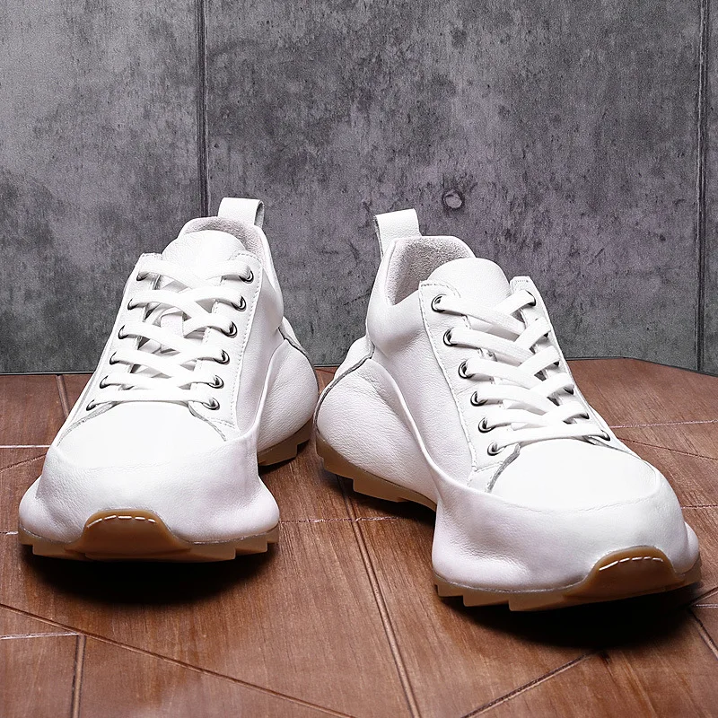 designer shoes men high quality breathable sneaker fashion boots men casual shoes Leisure shoes male all-match cowhide spring 
designer shoes men high quality breathable sneaker fashion boots men casual shoes Leisure shoes male all-match cowhide spring