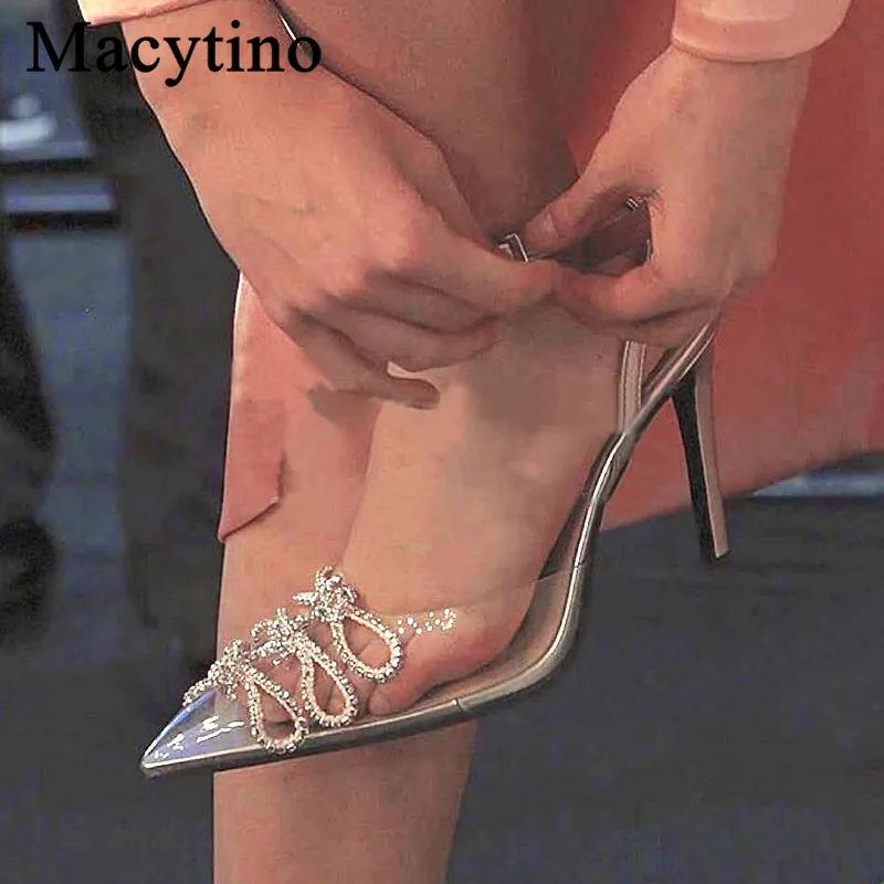 Crystal Wedding Shoes PVC Transparent Stiletto High Heel Dress Shoes Elegant Pointed Toe Bowtie Shoes Women Bridal Pumps
Crystal Wedding Shoes PVC Transparent Stiletto High Heel Dress Shoes Elegant Pointed Toe Bowtie Shoes Women Bridal Pumps