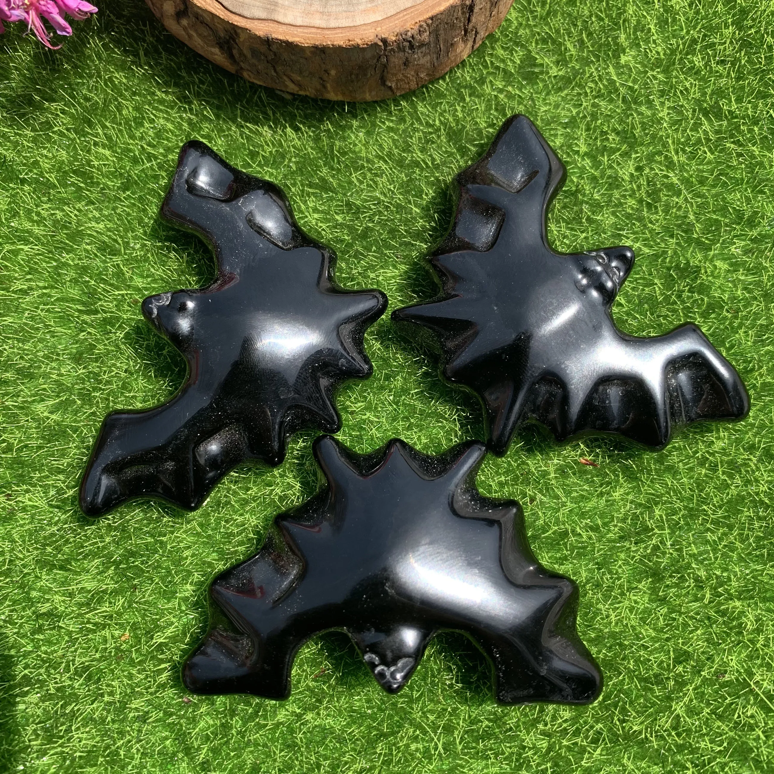1PCS Obsidian bat Healing Crystal Stone Very Lovely Little Animals For Home Decor 
1PCS Obsidian bat Healing Crystal Stone Very Lovely Little Animals For Home Decor