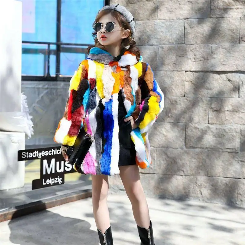 2021 New Winter Children Girl Real Rabbit Fur Coat Kids Girl Thick Warm Hooded Jacket Teenage Medium Long Overcoat Outwear W120
2021 New Winter Children Girl Real Rabbit Fur Coat Kids Girl Thick Warm Hooded Jacket Teenage Medium Long Overcoat Outwear W120