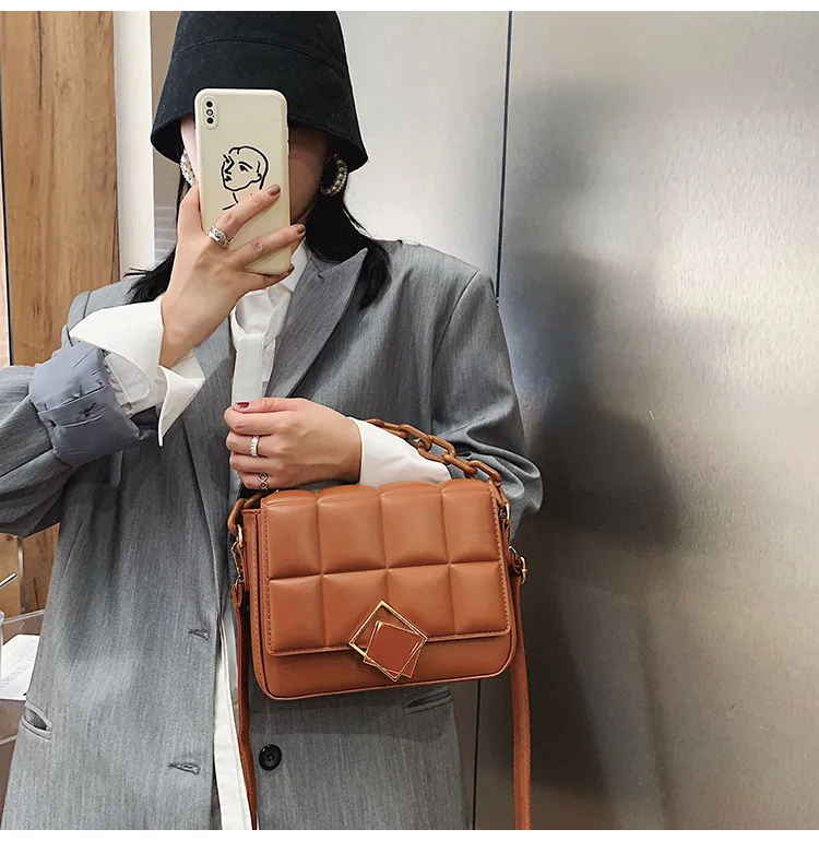 Women Shoulder Bag PU Leather Bag Vintage Summer Chain Handbags and Purse Fashion Popular Women Crossbody Bag
Women Shoulder Bag PU Leather Bag Vintage Summer Chain Handbags and Purse Fashion Popular Women Crossbody Bag