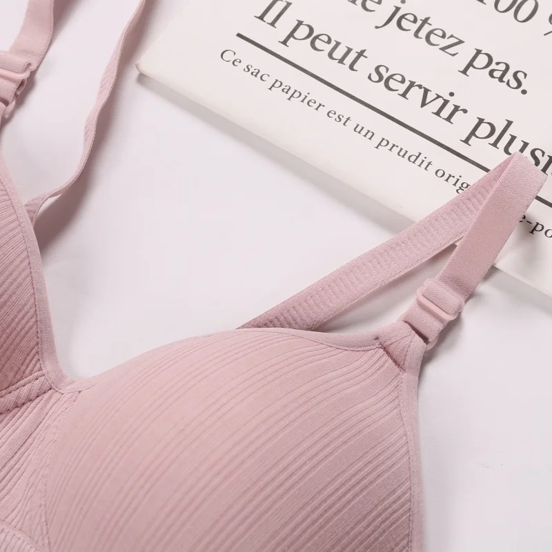 2021 Women Fashion Solid Color Smooth Bra Thin Section Without Steel Ring One-piece Seamless Gathered Bra
2021 Women Fashion Solid Color Smooth Bra Thin Section Without Steel Ring One-piece Seamless Gathered Bra