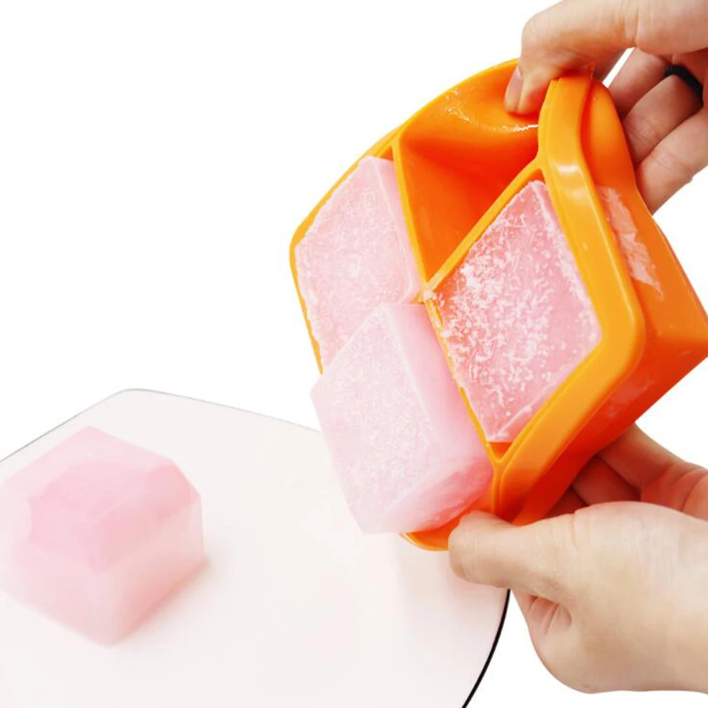 Large Ice Cube Trays Food Grade Silicone Reusable Mold Ice Maker 4 Grid BPA Free With Removable Lids Kitchen Tools Accessories
Large Ice Cube Trays Food Grade Silicone Reusable Mold Ice Maker 4 Grid BPA Free With Removable Lids Kitchen Tools Accessories