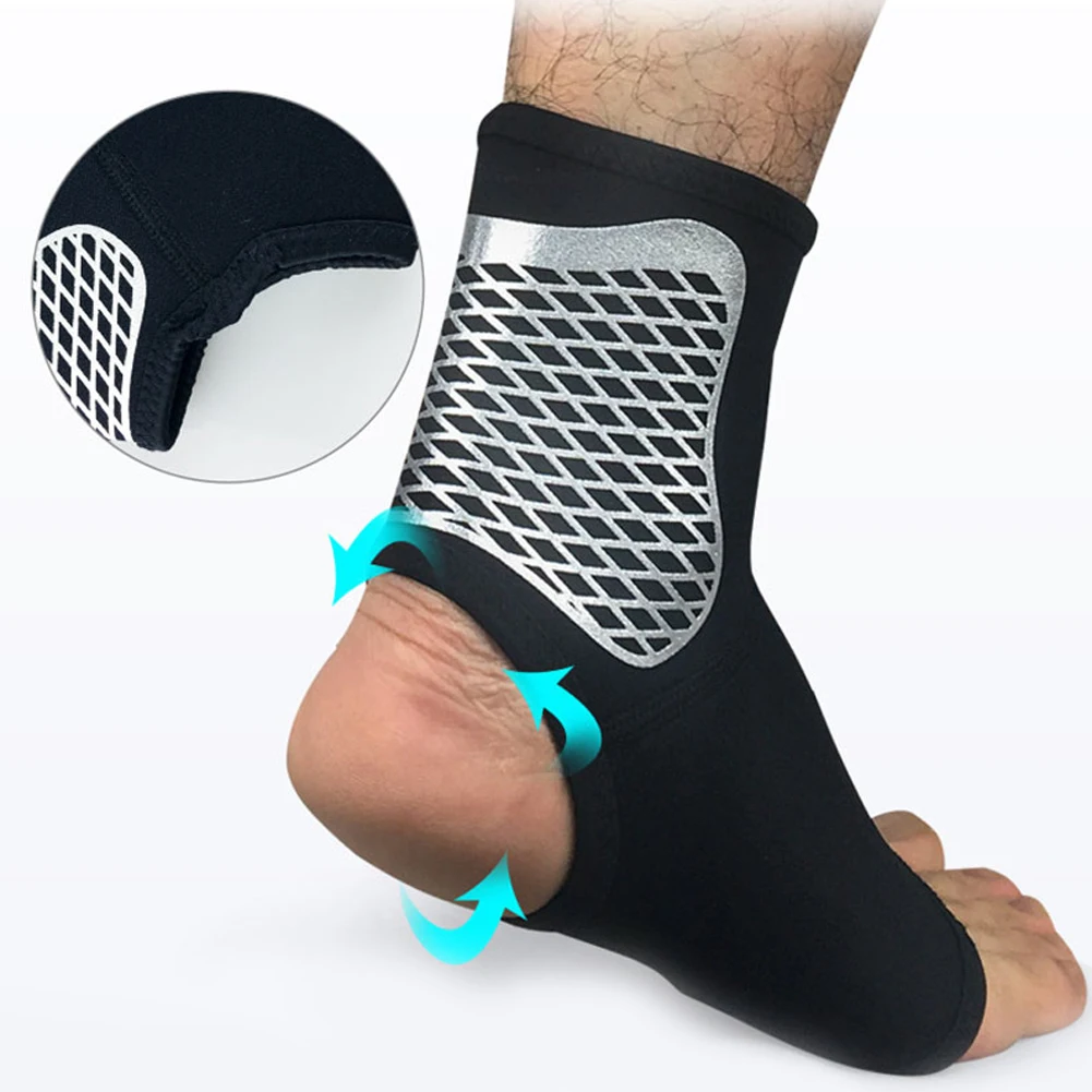New Single Sports Ankle Brace Compression Strap Adjustable Protector Ideal Foot Protective Gear Gym Fitness Hot Sale
New Single Sports Ankle Brace Compression Strap Adjustable Protector Ideal Foot Protective Gear Gym Fitness Hot Sale