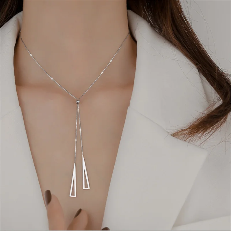 2021 Women Elegant Geometric Clavicle Chain Necklace for New Trend Female Jewelry
2021 Women Elegant Geometric Clavicle Chain Necklace for New Trend Female Jewelry