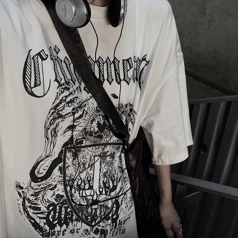 Aolamegs Oversized T-shirt Diablo Pattern Letter Men's T-Shirts Fashion Gothic Tee Shirts For Men High Street Streetwear Summer
Aolamegs Oversized T-shirt Diablo Pattern Letter Men's T-Shirts Fashion Gothic Tee Shirts For Men High Street Streetwear Summer