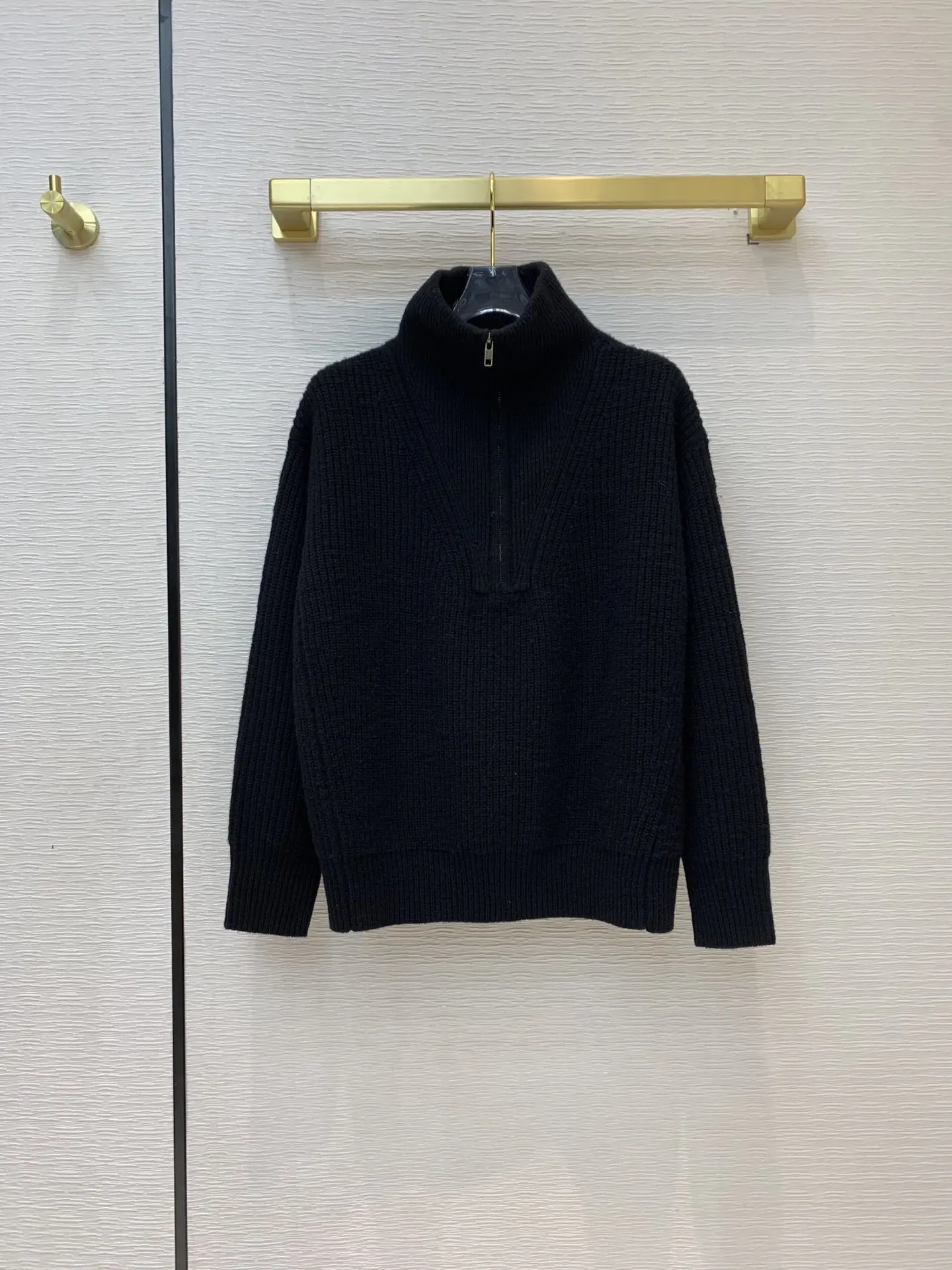 fashion new ladies 2023 long sleeve sexy solid color half high neck zipper design lapel cashmere sweater 1117
fashion new ladies 2023 long sleeve sexy solid color half high neck zipper design lapel cashmere sweater 1117