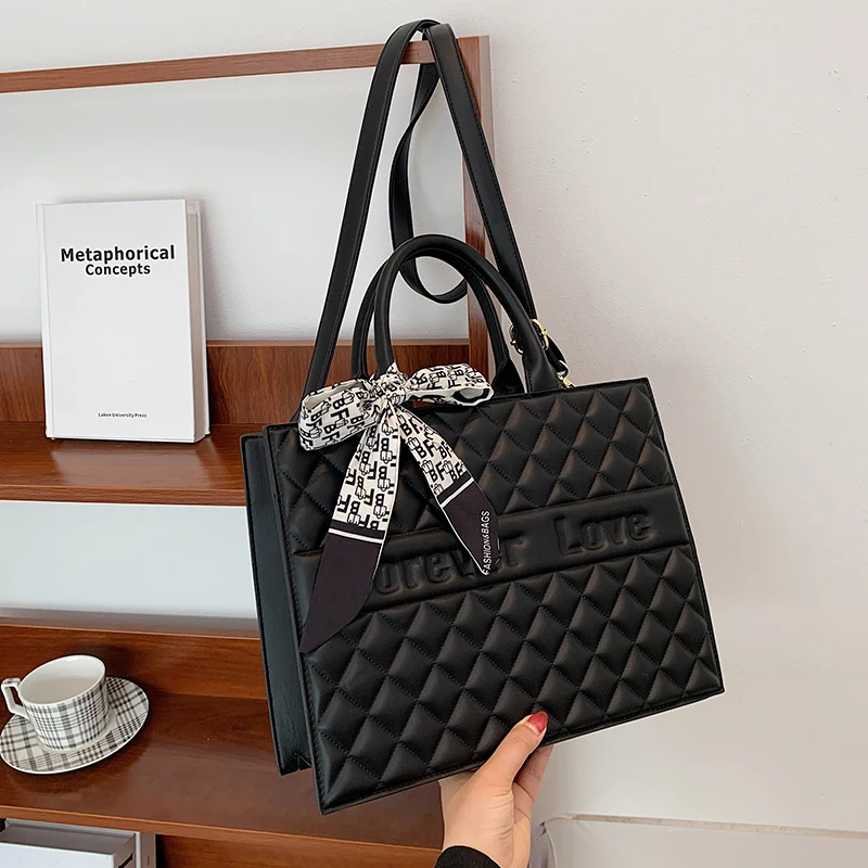 Вместительная сумка-мессенджер через плечо, дизайнерская сумка для женщин 2021, Высококачественная Женская дорожная сумка на плечо из искусс... 
Вместительная сумка-мессенджер через плечо, дизайнерская сумка для женщин 2021, Высококачественная Женская дорожная сумка на плечо из искусс...