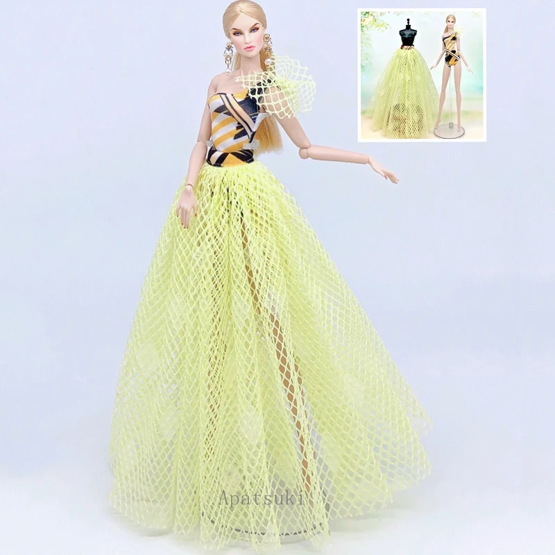 2pcs/lot Fashion Yellow Bikini For Barbie Dolls Clothes Swimwear One-Piece Monokini Swimsuit & Skirt Dress 1/6 Doll Accessories
2pcs/lot Fashion Yellow Bikini For Barbie Dolls Clothes Swimwear One-Piece Monokini Swimsuit & Skirt Dress 1/6 Doll Accessories