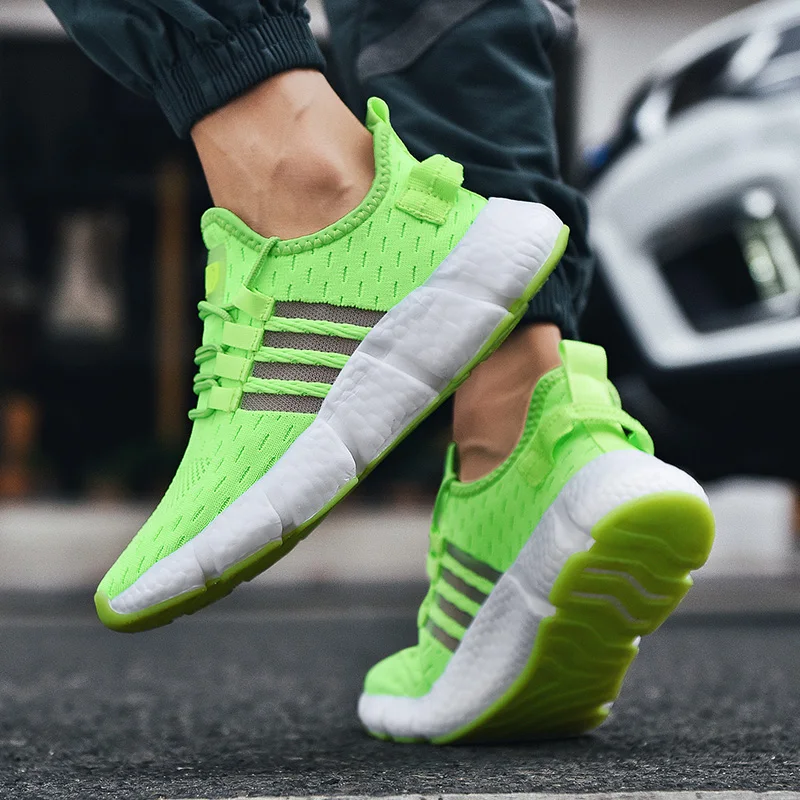 Running Shoes Men 2021 Spring Summer Breathable Green White Trainers Walking Tenis Masculino Sport Shoes Mesh Sneakers Big Size
Running Shoes Men 2021 Spring Summer Breathable Green White Trainers Walking Tenis Masculino Sport Shoes Mesh Sneakers Big Size