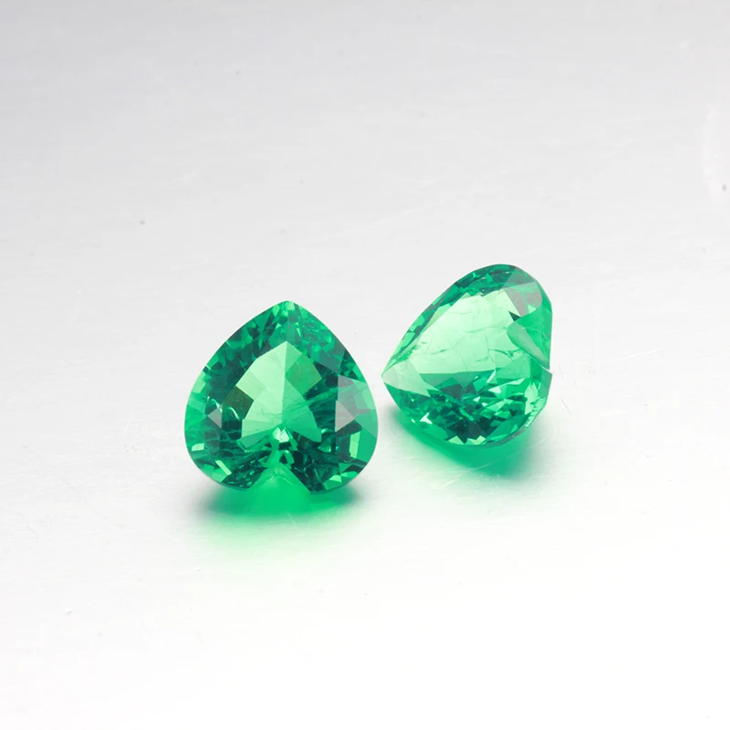 Lab Grown Emerald Heart-shaped 6.5x6.5mm Columbia Green Hydrothermal Emeralds Gemstone
Lab Grown Emerald Heart-shaped 6.5x6.5mm Columbia Green Hydrothermal Emeralds Gemstone
