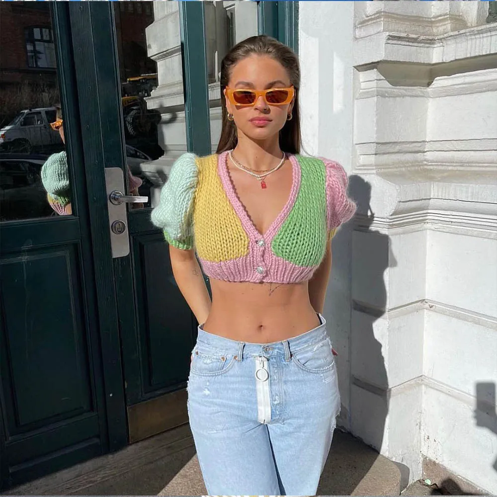 2021 Summer New Women Fashion Mixed colors Cropped Knitted Cardigan Sweater Vintage Fluffy Sleeve Female Outerwear Chic Tops
2021 Summer New Women Fashion Mixed colors Cropped Knitted Cardigan Sweater Vintage Fluffy Sleeve Female Outerwear Chic Tops
