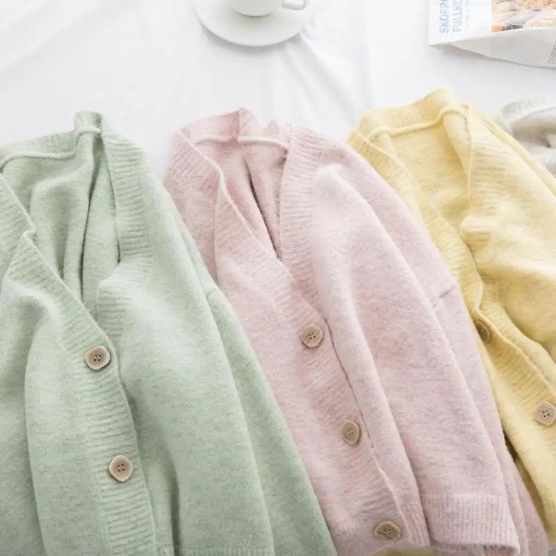 2021 Autumn Winter Women Sweater Cardigans Oversize V Neck Knit Cardigans Girls Outwear Korean Chic Tops Suete Mujer Poncho
2021 Autumn Winter Women Sweater Cardigans Oversize V Neck Knit Cardigans Girls Outwear Korean Chic Tops Suete Mujer Poncho