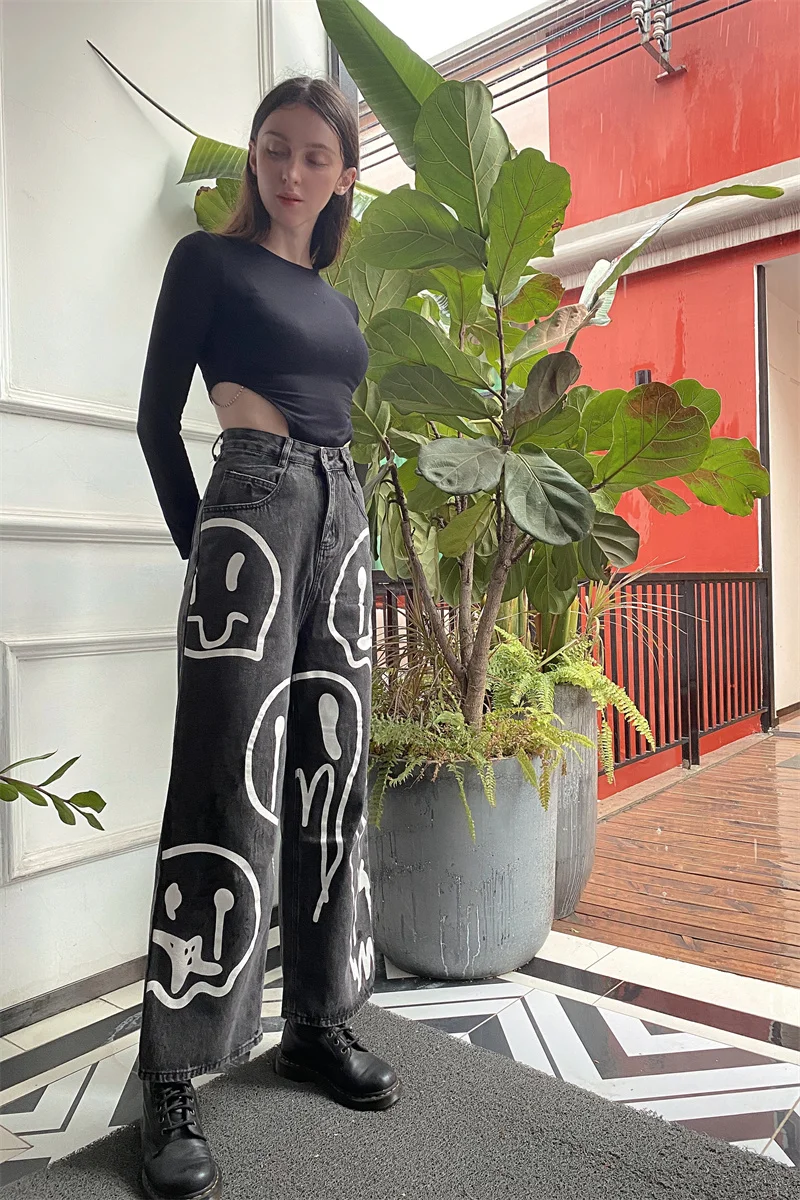 RoseDiary New Autumn Fashion Ins Street Hip-hop Printing Wash Jeans Loose Casual Denim Wide Leg Pants Tide Woman Long Trousers
RoseDiary New Autumn Fashion Ins Street Hip-hop Printing Wash Jeans Loose Casual Denim Wide Leg Pants Tide Woman Long Trousers