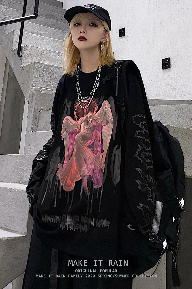 Y2k Original devil print dark high street retro ins round neck long sleeve T-shirt loose and lazy style T-shirt
Y2k Original devil print dark high street retro ins round neck long sleeve T-shirt loose and lazy style T-shirt