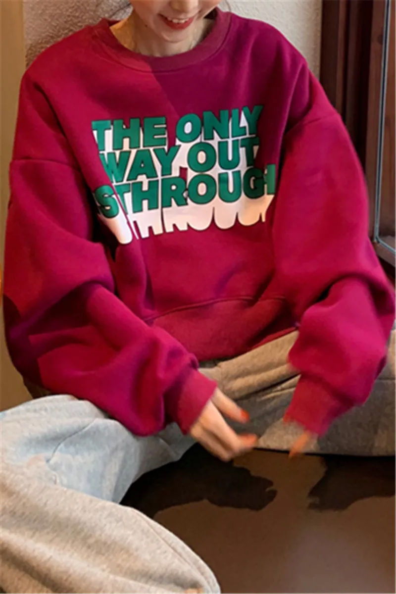 Autumn And Winter New Korean Fashion Lazy Style Loose Plush Thickened Pullover Women's Fashion Ins Foreign Style Top
Autumn And Winter New Korean Fashion Lazy Style Loose Plush Thickened Pullover Women's Fashion Ins Foreign Style Top