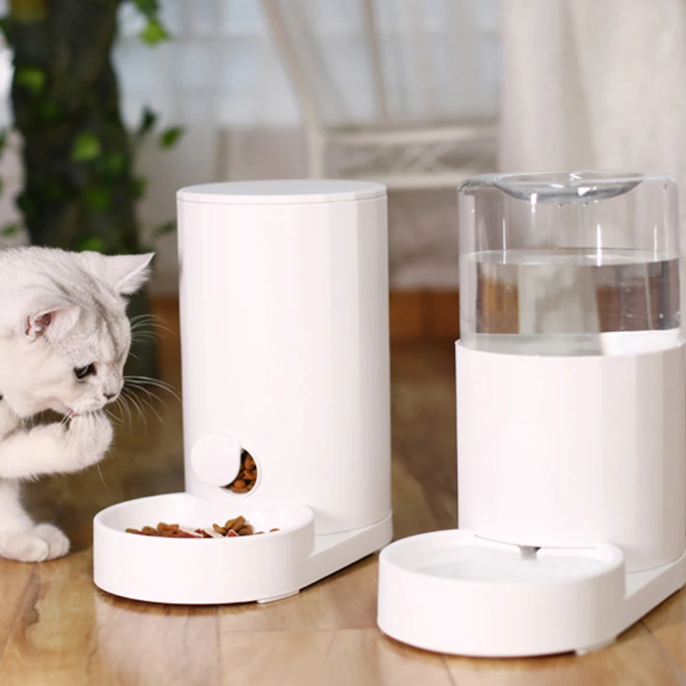 Concise Design Automatic Feeder For Cats Small and Medium Dogs Water Dispenser Feeding And Drinking Bottle Pet Supplies
Concise Design Automatic Feeder For Cats Small and Medium Dogs Water Dispenser Feeding And Drinking Bottle Pet Supplies