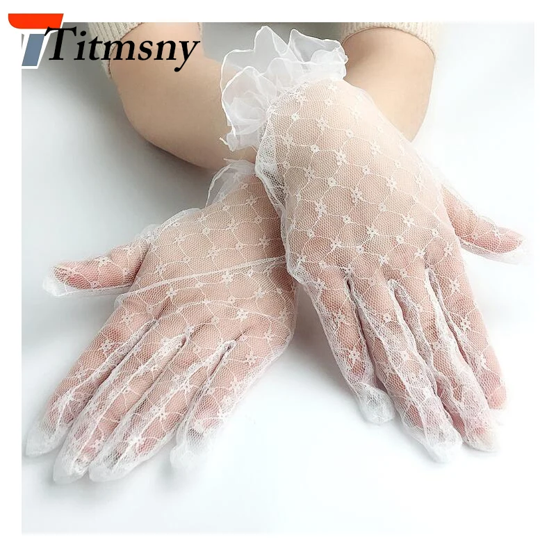 Women Gloves Stretchy Sexy Lace Short Tulle Full Finger Mittens Autumn Summer Lotus Leaf Sheers Elegant Lady Driving Gloves
Women Gloves Stretchy Sexy Lace Short Tulle Full Finger Mittens Autumn Summer Lotus Leaf Sheers Elegant Lady Driving Gloves