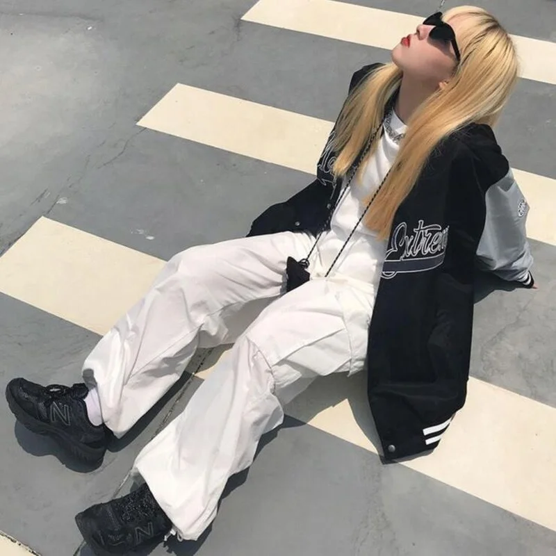 Pants & Capris
Pants & Capris