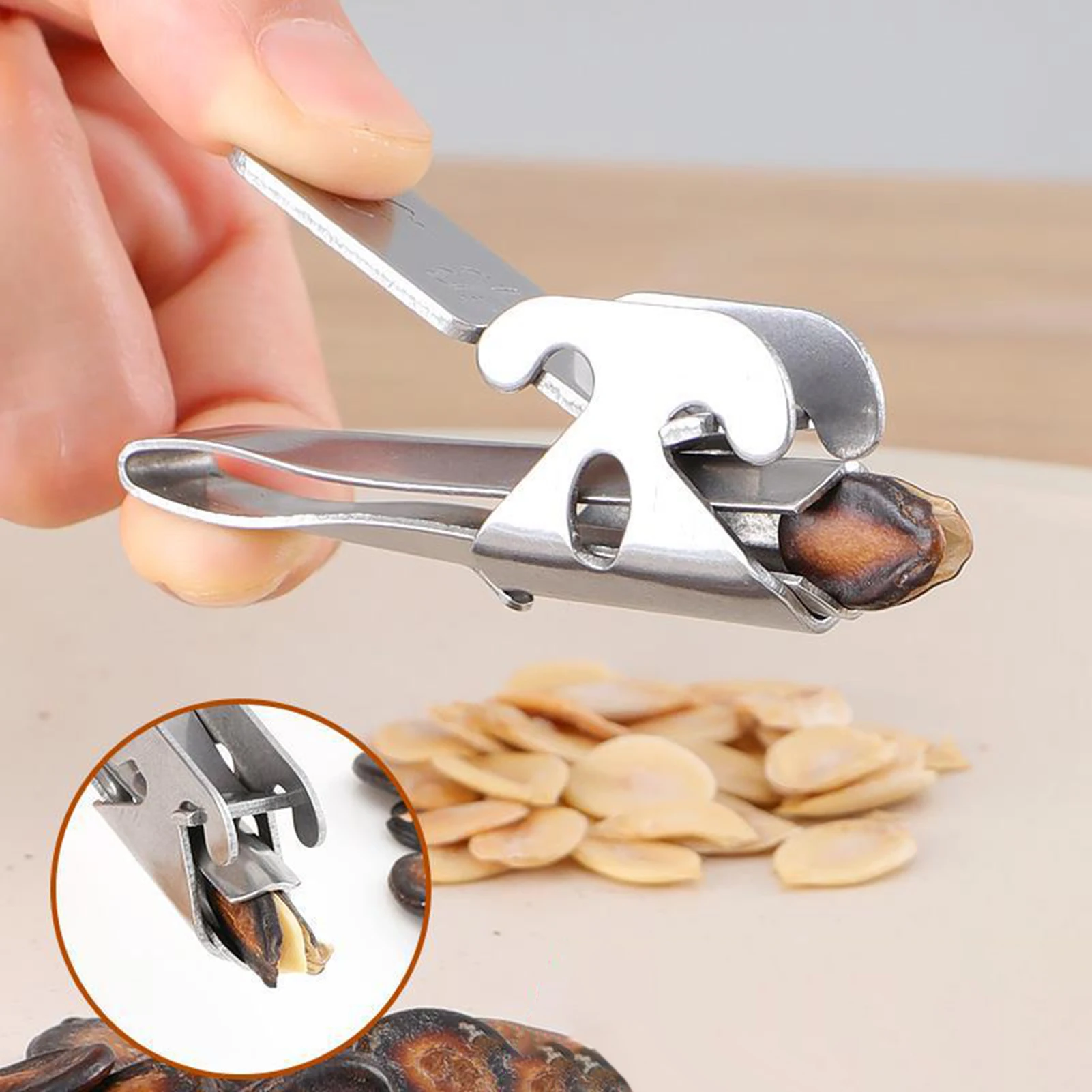 Sheller Nuts Opener Melon Seeds Plier Clamp NEW Opener Sunflower Seeds Peeler Walnut Pine Cracker Kitchen Tool Accessories
Sheller Nuts Opener Melon Seeds Plier Clamp NEW Opener Sunflower Seeds Peeler Walnut Pine Cracker Kitchen Tool Accessories