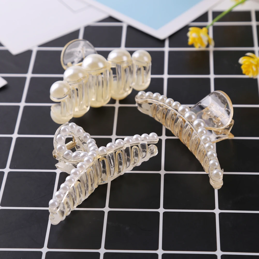 Pearl Hair Claw Clips Crab Geometric Hairpins For Women Girl Korean Bow Hollow Hair Accessories Bath Clip Headwear Barrettes
Pearl Hair Claw Clips Crab Geometric Hairpins For Women Girl Korean Bow Hollow Hair Accessories Bath Clip Headwear Barrettes