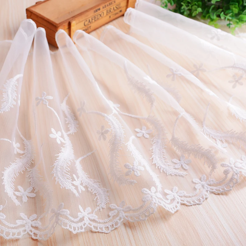 35cm Widened Mesh Embroidery Clothing Lace Fabric DIY Costume Cheongsam Dress Sewing Material Bedding Curtain French Accessories
35cm Widened Mesh Embroidery Clothing Lace Fabric DIY Costume Cheongsam Dress Sewing Material Bedding Curtain French Accessories